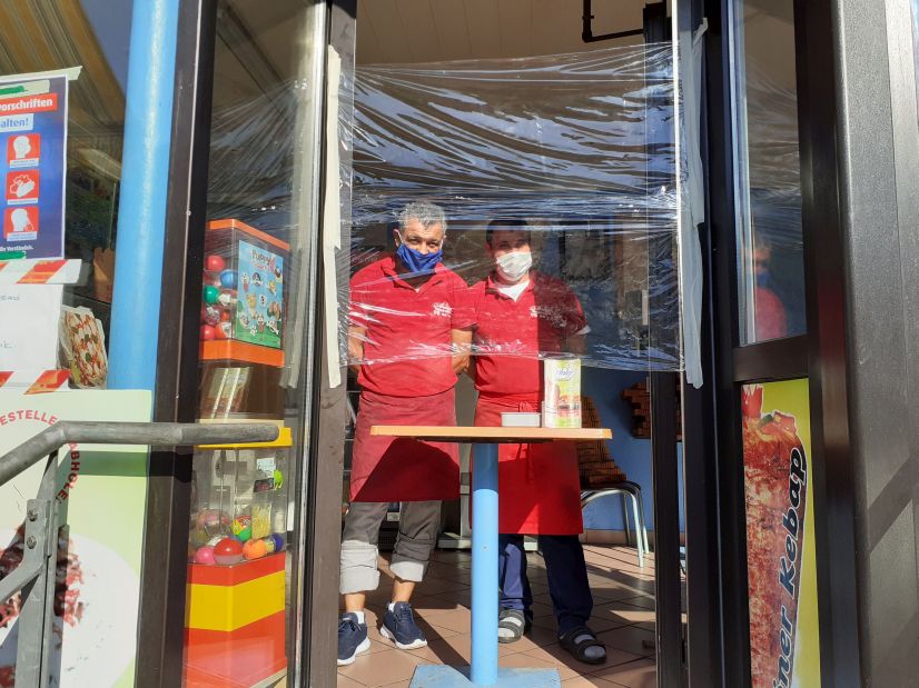 image003.jpg - 128,58 kB